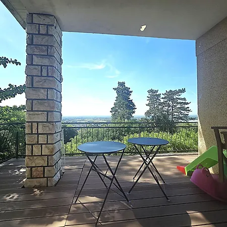 Casa vacanze Maison Au Calvaire - Vue Nature - Climatisation Dans Toutes Les Pièces - 3 Doubles - Terrasse - Jardin - Vue Panoramique - Point De Vue De La Vierge