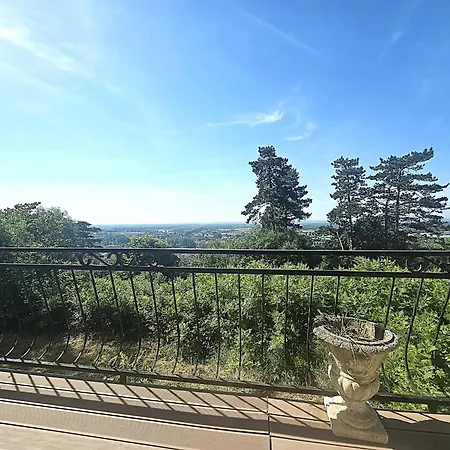 Maison Au Calvaire - Vue Nature - Climatisation Dans Toutes Les Pièces - 3 Doubles - Terrasse - Jardin - Vue Panoramique - Point De Vue De La Vierge * Moissac